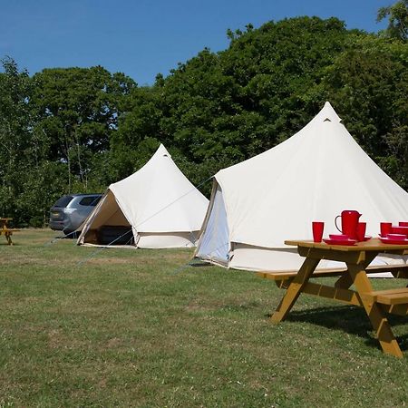 Herston Caravan & Camping Суонидж Экстерьер фото